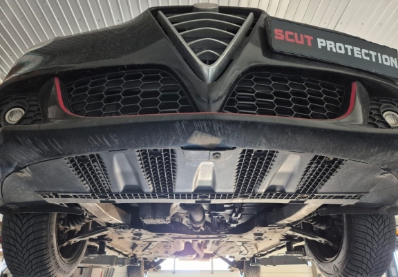 Unterfahrschutz für Motor der Marke Alfa Romeo Giulietta