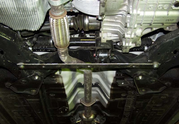 Unterfahrschutz für Motor der Marke Hyundai Coupé Gk