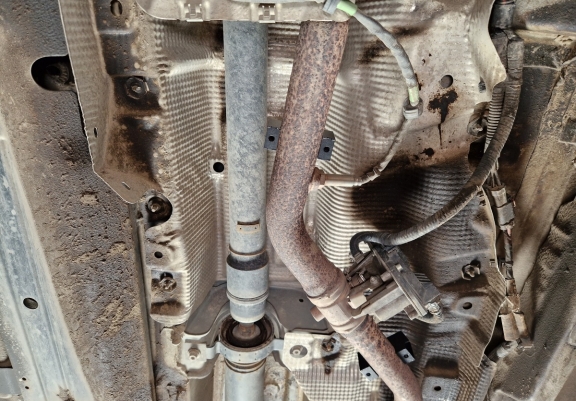 Stahlschutz für AGR-Ventil der Marke  Dacia Duster