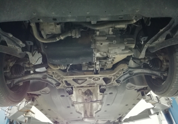 Unterfahrschutz für Motor der Marke VW Tiguan