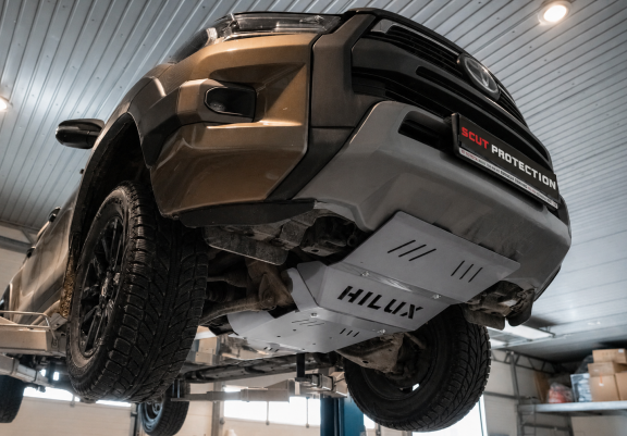 Kühlerschutz für unten aus Aluminium für Toyota Hilux Revo