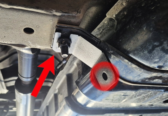 Stahlschutz für Treibstofftank der Marke  Ssangyong Musso Grand